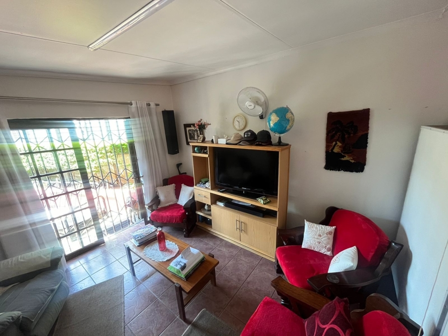 4 Bedroom Property for Sale in Bodorp North West